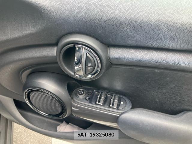 Bmw MINI 2016-03 8313376-9