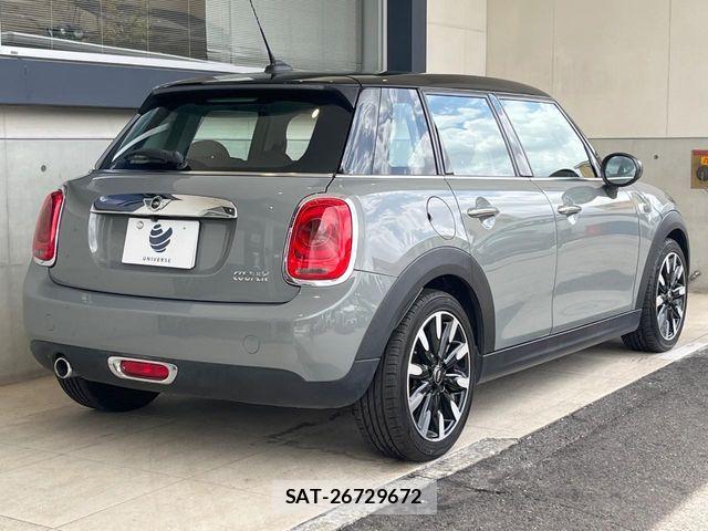 Bmw MINI 2014-10 8437964-16