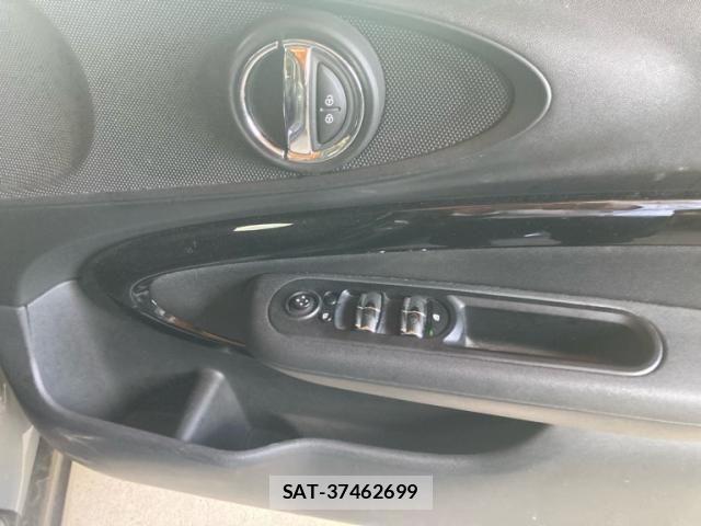 Bmw MINI 2016-02 8229055-9