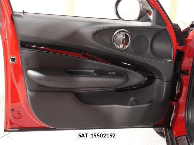 Bmw MINI 2019-06 8353985-11
