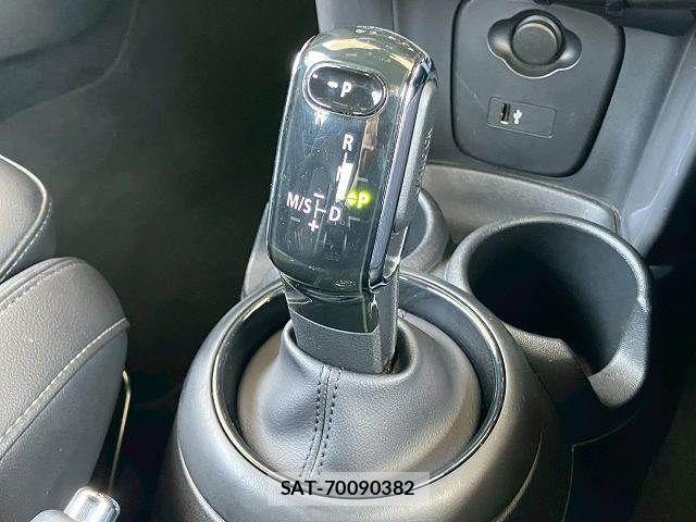 Bmw MINI 2021-04 7249925-7
