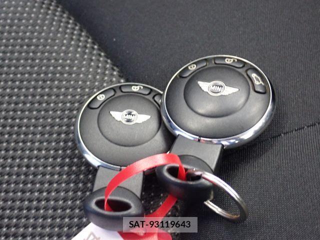 Bmw MINI 2011-06 7978646-23