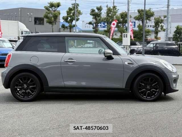 Bmw MINI 2017-12 7325976-16