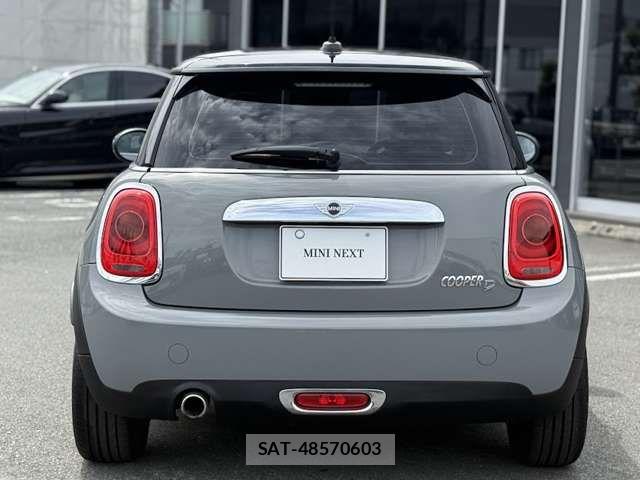 Bmw MINI 2017-12 7325976-18