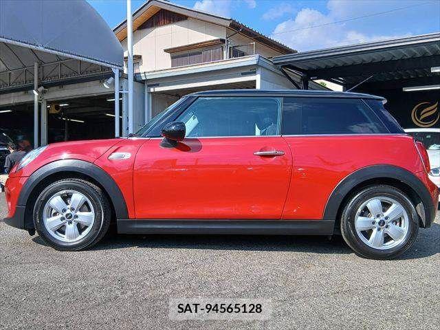 Bmw MINI 2016-06 8129217-18