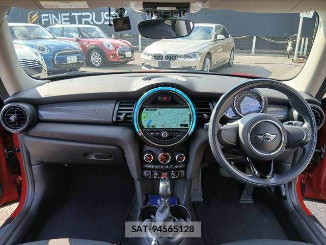 Bmw MINI 2016-06 8129217-2
