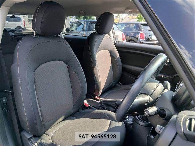 Bmw MINI 2016-06 8129217-5