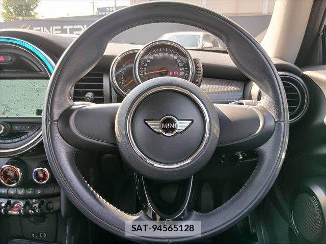 Bmw MINI 2016-06 8129217-8