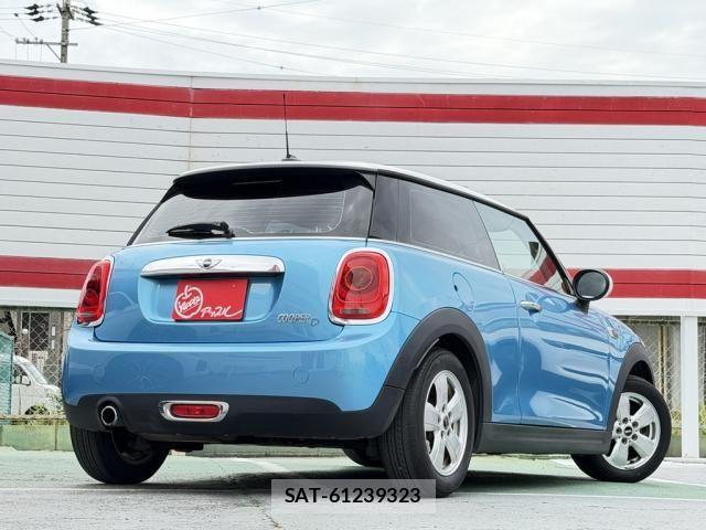 Bmw MINI 2017-05 8206623-2