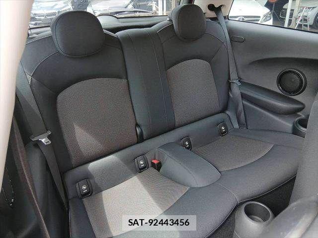 Bmw MINI 2017-10 8206621-7