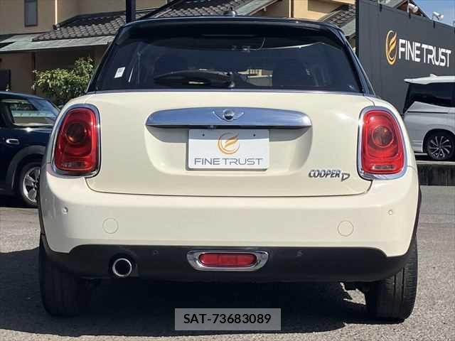 Bmw MINI 2016-08 7215421-17