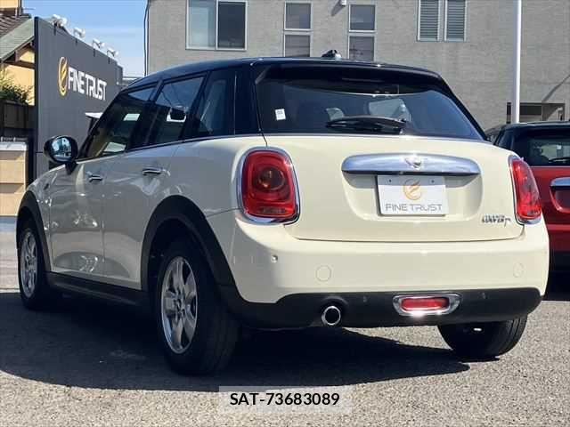 Bmw MINI 2016-08 7215421-18