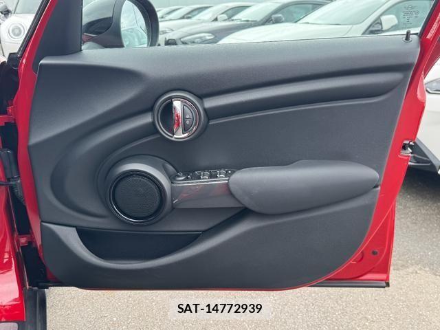 Bmw MINI 2017-02 7782994-23