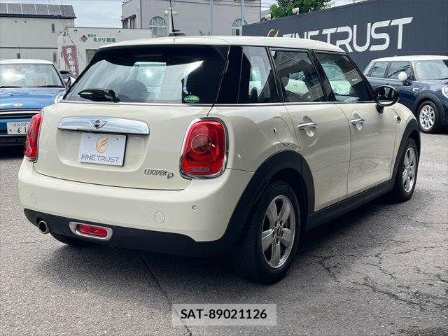 Bmw MINI 2017-08 7978647-14