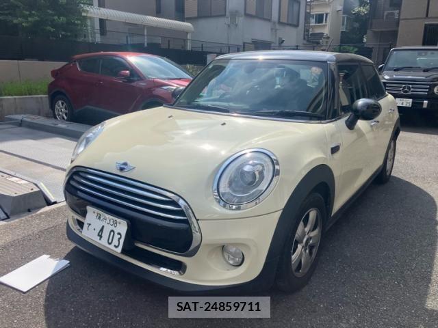 Bmw MINI 2018-03 8034621-1