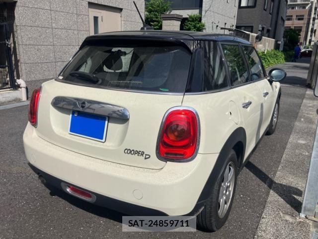 Bmw MINI 2018-03 8034621-3
