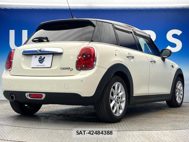Bmw MINI 2018-03 8335093-16