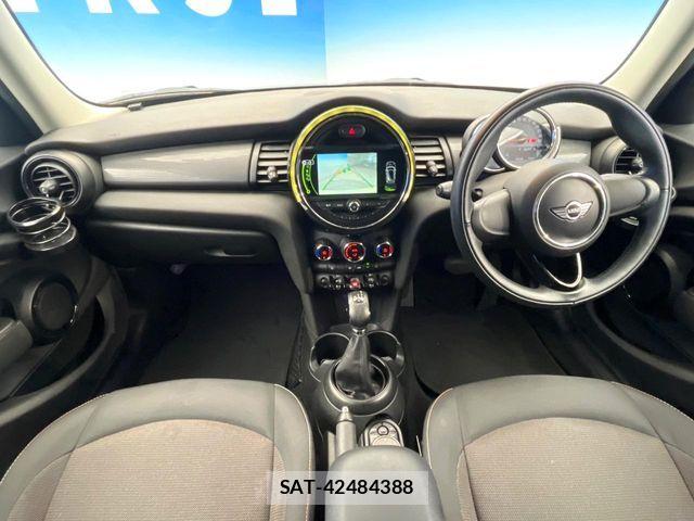 Bmw MINI 2018-03 8335093-1