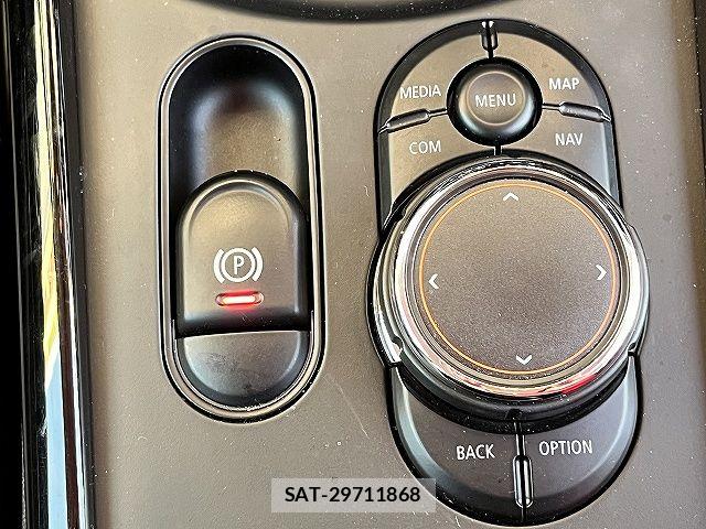Bmw MINI 2019-01 6990610-22