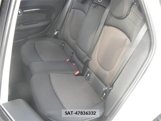 Bmw MINI 2019-07 8073083-13