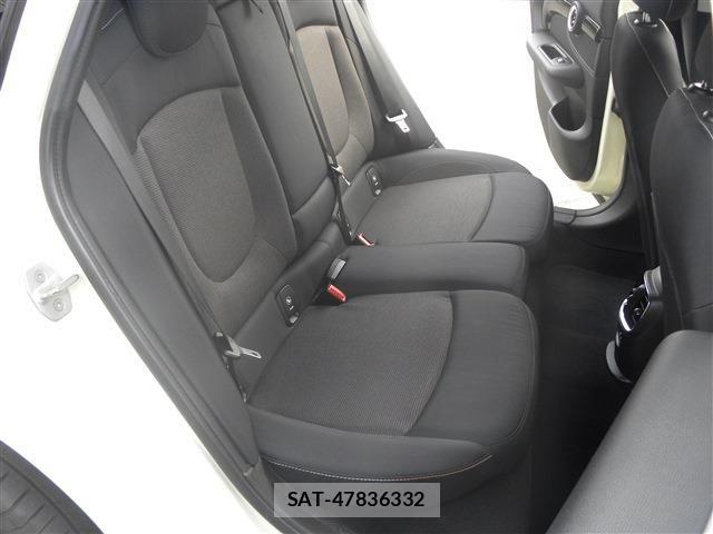 Bmw MINI 2019-07 8073083-15