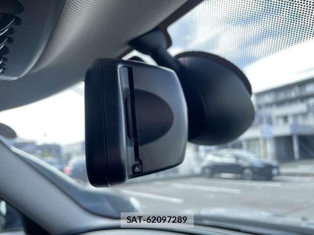 Bmw MINI 2017-06 8098300-16