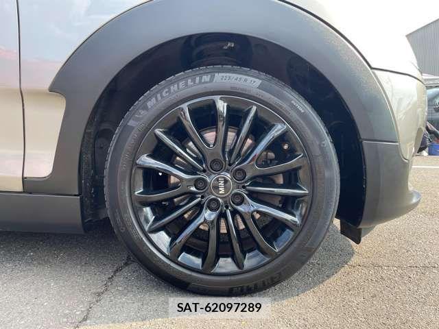Bmw MINI 2017-06 8098300-17