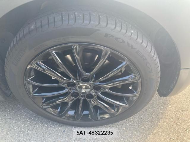 Bmw MINI 2018-06 8098299-5