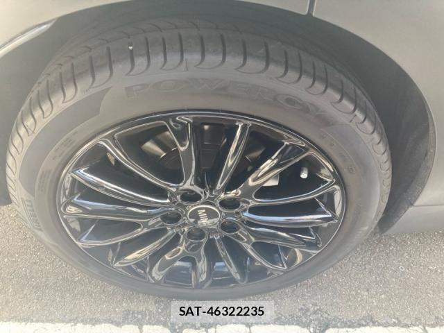 Bmw MINI 2018-06 8098299-6