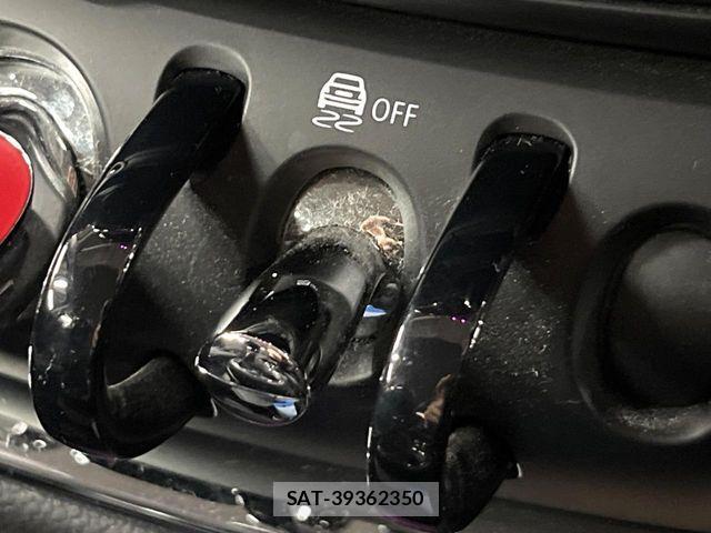 Bmw MINI 2017-06 8206622-5