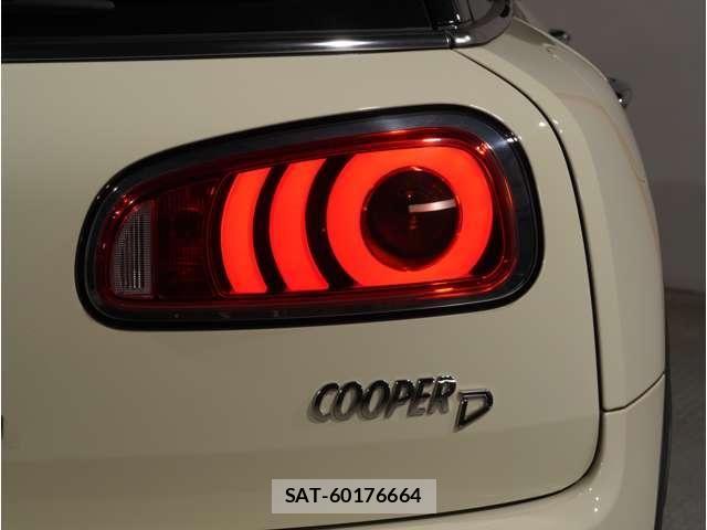 Bmw MINI 2018-08 8353995-24