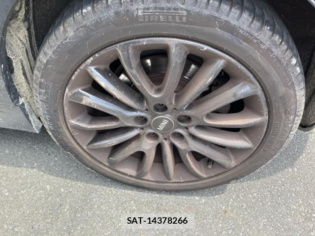 Bmw MINI 2018-03 8411424-9
