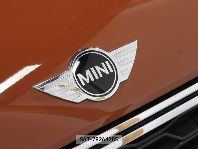 Bmw MINI 2018-02 7325983-23