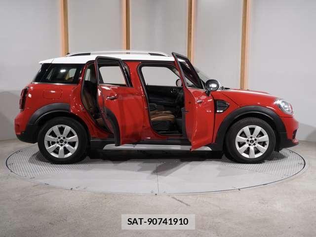 Bmw MINI 2018-11 7499726-23