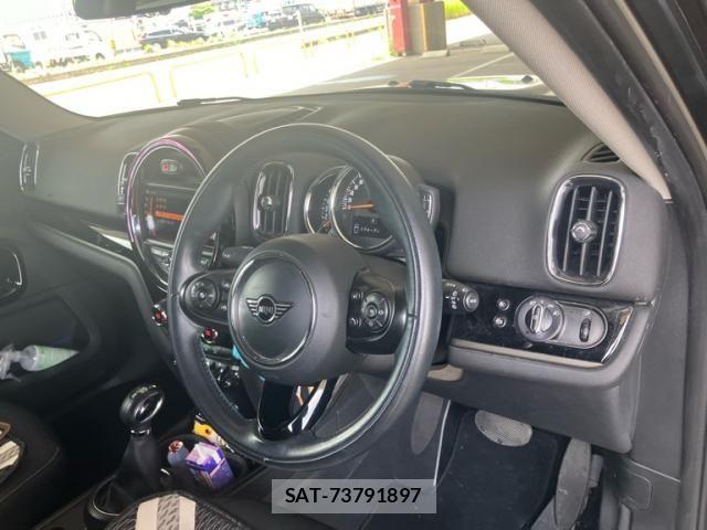 Bmw MINI 2019-12 7561893-10