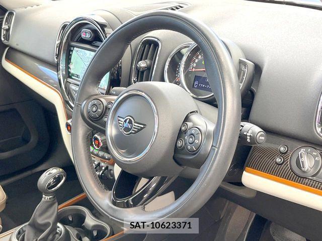 Bmw MINI 2018-11 7561891-11