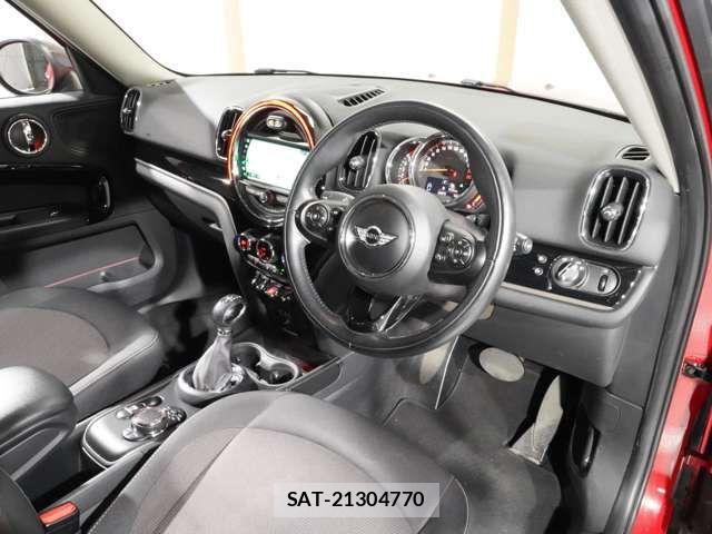 Bmw MINI 2017-11 7960697-13