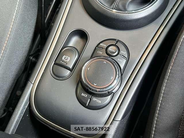 Bmw MINI 2020-05 8658225-17