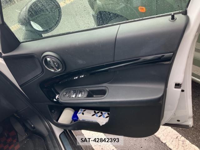 Bmw MINI 2018-04 8828063-9