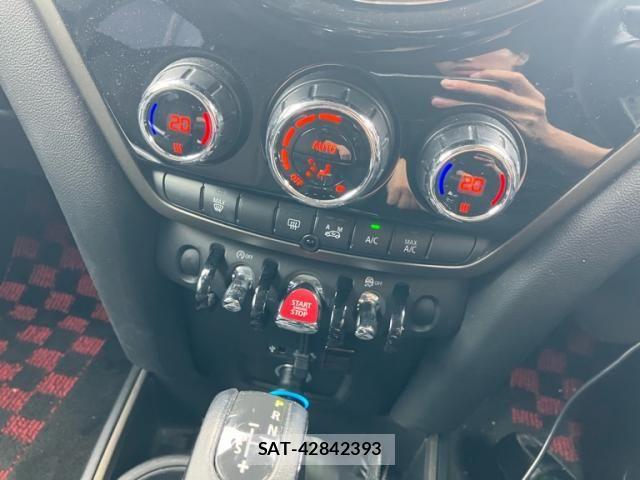 Bmw MINI 2018-04 8828063-15