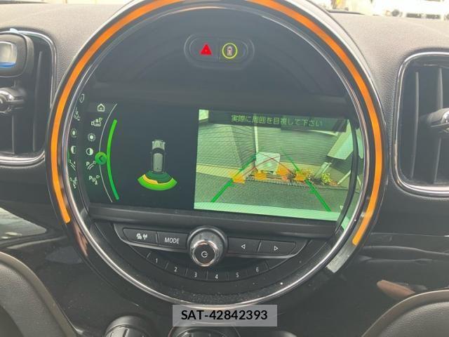 Bmw MINI 2018-04 8828063-17