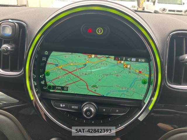 Bmw MINI 2018-04 8828063-18