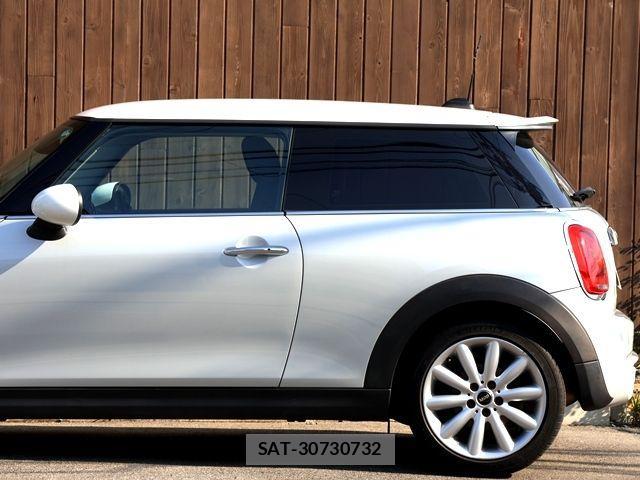 Bmw MINI 2017-03 1227306-10