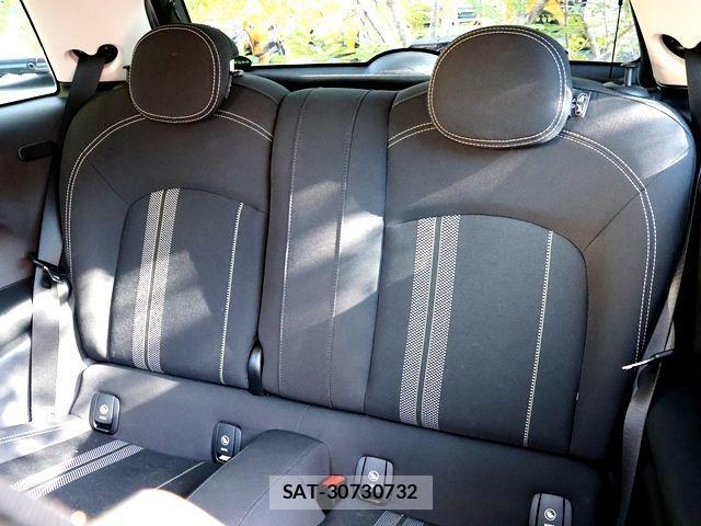 Bmw MINI 2017-03 1227306-27