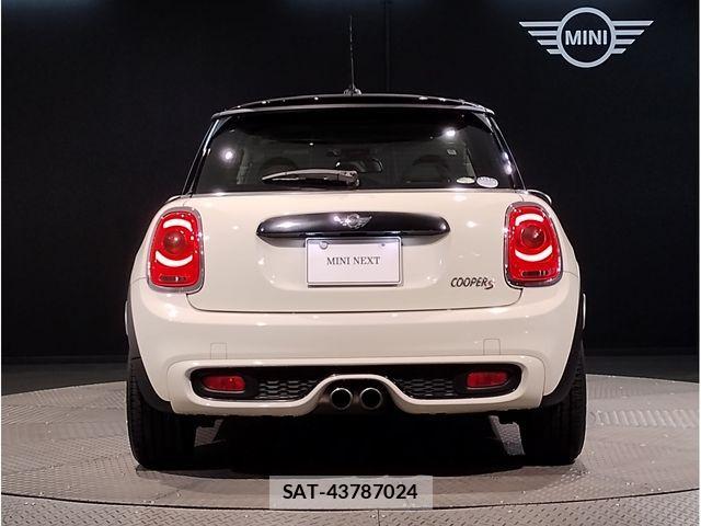 Bmw MINI 2016-01 2246473-4