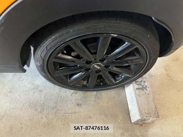 Bmw MINI 2017-10 4369983-4