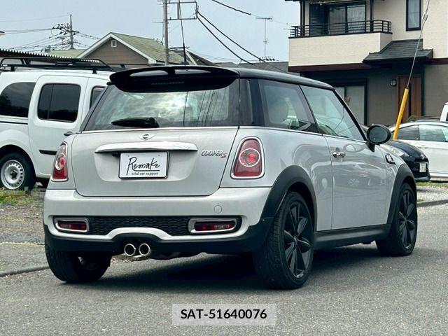 Bmw MINI 2013-01 6495513-4