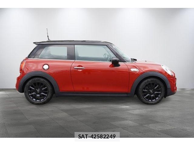 Bmw MINI 2015-04 6814017-5