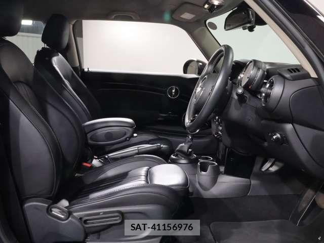 Bmw MINI 2018-03 7057708-13