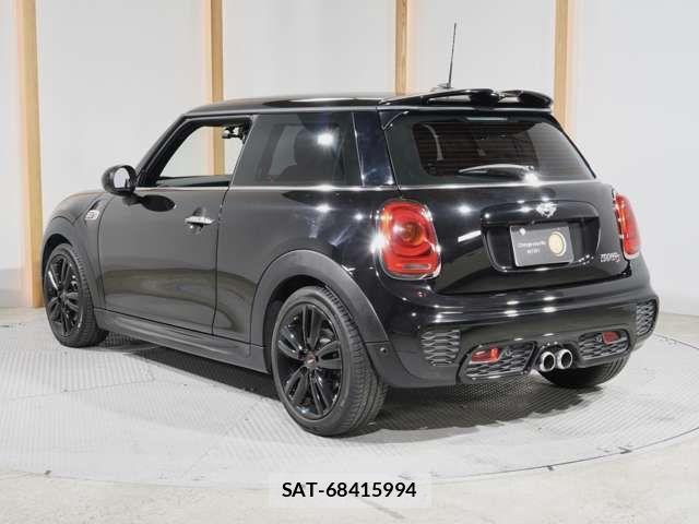 Bmw MINI 2017-09 7215433-9